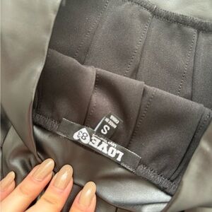 Never used black skirt - S